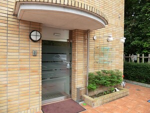 周辺環境:松村医院 上野毛リッツハウスＢ館