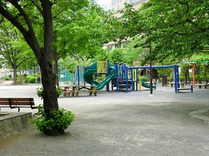 周辺環境:月島第一児童公園 ミッドタワーグランド