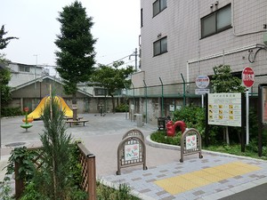 周辺環境:みずき児童遊園 パシフィック西早稲田