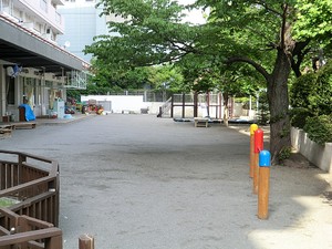 周辺環境:港区立赤坂保育園 ルシェール赤坂