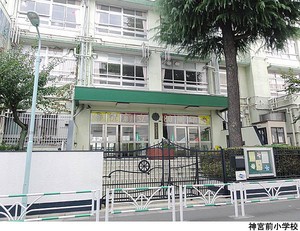 神宮前小学校 店舗(区分) 渋谷区神宮前３丁目 ソフトタウン青山 5880万円 外苑前駅｜住建ハウジング