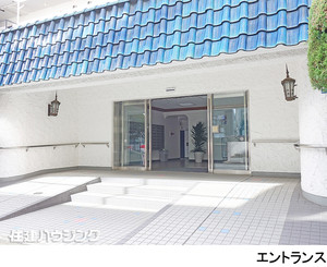  秀和代々木レジデンス