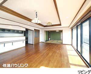 4階住居　リビング マンション(一棟) 世田谷区岡本３丁目 グリュック岡本 32800万円 用賀駅｜住建ハウジング