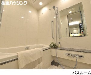  ロワプレイス島津山