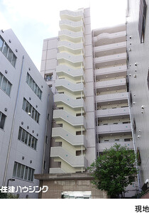 秀和溜池山王レジデンス