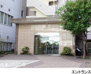  秀和溜池山王レジデンス