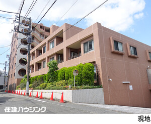  アデニウム学芸大学