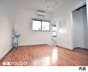 小屋裏収納（増築部分） 中古一戸建て 港区三田４丁目 12800万円 白金高輪駅｜住建ハウジング