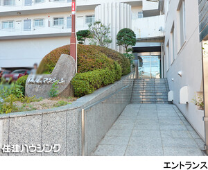 建物エントランス 広尾マンション