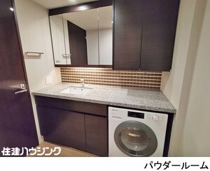  ザ・パークハウス新宿タワー