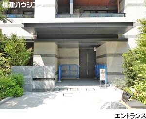 建物エントランス グランリビオ表参道