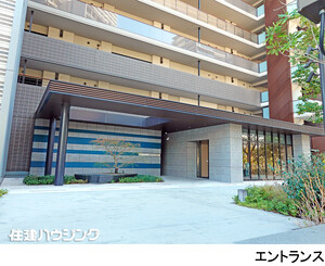 建物エントランス ＨＡＲＵＭＩ　ＦＬＡＧ　ＳＥＡ　ＶＩＬＬＡＧＥ　Ａ棟(18800万円)｜中古マンション（新築･中古）｜住建ハウジング