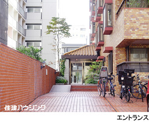 建物エントランス 参宮橋ペアシティ