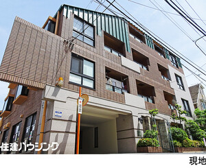スターロワイヤル四谷大京町