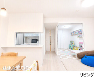 隣接の５帖の洋室はお子様の遊び場にもなります クレヴィア千川