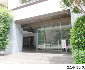建物エントランス プレミスト明石町