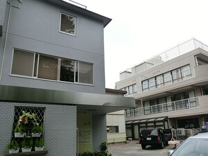 周辺環境:成城木下病院 成城コンド(6980万円)｜中古マンション（新築･中古）｜住建ハウジング