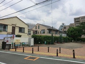 周辺環境:三宿えのき公園 世田谷台ピロティ