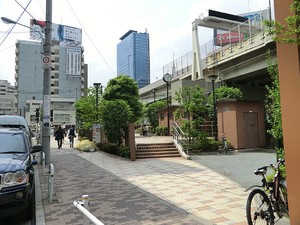 周辺環境:金杉橋児童遊園 クレストプライムタワー芝