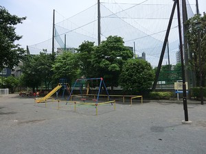 周辺環境:池尻三丁目公園 世田谷台ピロティ(6680万円)｜中古マンション（新築･中古）｜住建ハウジング