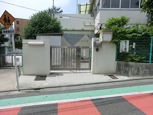 周辺環境:下北沢保育園 代田セントラルマンション