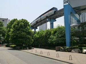 周辺環境:浜崎公園 クレストプライムタワー芝