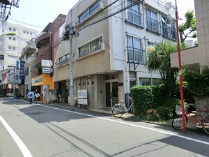 周辺環境:加藤医院 中古一戸建て 世田谷区代田５丁目 23800万円 下北沢駅｜住建ハウジング