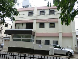 周辺環境:椎名医院 土地・売地 三鷹市井の頭４丁目 28300万円 吉祥寺駅｜住建ハウジング