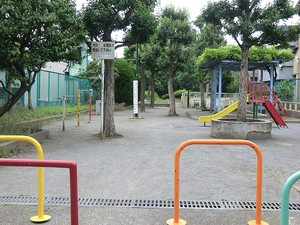 周辺環境:鷺之森児童公園 大田区大森東５丁目(6498万円)｜新築一戸建て｜住建ハウジング