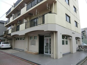 周辺環境:するがや医院 中古一戸建て 大田区大森東３丁目 6480万円 大森町駅｜住建ハウジング