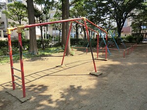 周辺環境:文京宮下公園 リビオ文京茗荷谷