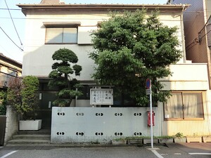 周辺環境:三輪医院 文京区千石３丁目(10800万円)｜土地・売地｜住建ハウジング