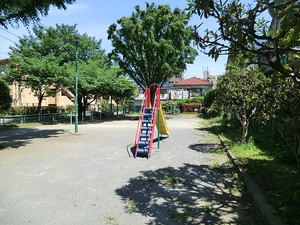 周辺環境:新町一丁目公園 土地・売地 世田谷区新町２丁目 13300万円 桜新町駅｜住建ハウジング
