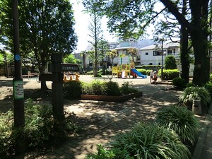 周辺環境:新町南公園 世田谷区新町３丁目(10045万円)｜中古一戸建て｜住建ハウジング