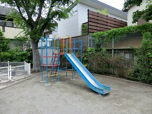 周辺環境:駒込六丁目児童遊園 豊島区駒込６丁目(20850万円)｜土地・売地｜住建ハウジング