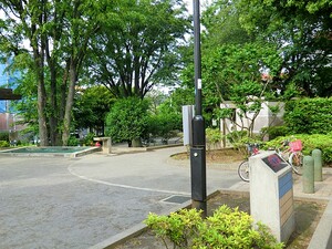 周辺環境:駒沢緑泉公園 世田谷区新町３丁目(10045万円)｜中古一戸建て｜住建ハウジング