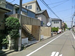 周辺環境:本木医院 パーク・ハイム駒沢