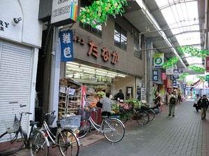 周辺環境:マルシェたなか 新築一戸建て 大田区仲六郷２丁目 5735万円 雑色駅｜住建ハウジング