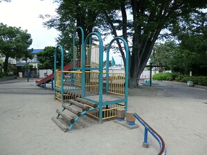 周辺環境:下高井戸公園 中古一戸建て 杉並区下高井戸３丁目 8880万円 桜上水駅｜住建ハウジング