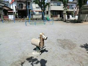 周辺環境:赤堤けやき公園 赤堤テラス