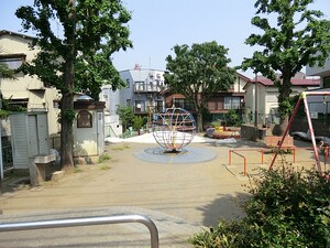 周辺環境:上落合公園 藤和東中野コープ(5680万円)｜中古マンション（新築･中古）｜住建ハウジング