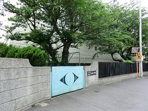 周辺環境:落合第二幼稚園 マンション(区分) 中野区東中野４丁目 クラッシィタワー東中野 7480万円 東中野駅｜住建ハウジング