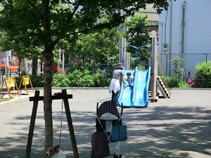 周辺環境:七号通り公園 渋谷区幡ヶ谷３丁目(9290万円)｜新築一戸建て｜住建ハウジング