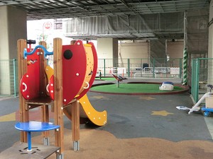周辺環境:奥三光児童遊園 パークマンション白金台サンク
