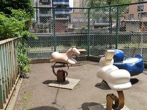 周辺環境:初音森児童遊園 スカイコートヴァンテアン東日本橋(5400万円)｜中古マンション（新築･中古）｜住建ハウジング