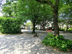 周辺環境:東山公園 中古一戸建て 目黒区上目黒５丁目 50000万円 池尻大橋駅｜住建ハウジング