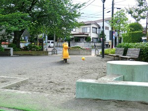 周辺環境:中町二丁目公園 新築一戸建て 世田谷区等々力３丁目 19800万円 等々力駅｜住建ハウジング