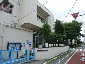 周辺環境:中町幼稚園 上野毛ハイム３号棟