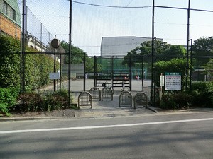 桜みんなの公園 ＴＨＥパームス世田谷桜