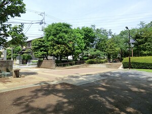 周辺環境:玉川野毛公園 上野毛リッツハウスＢ館